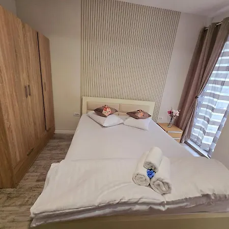Superb Seaview - Promenada Mamaia Nord Lägenhet *